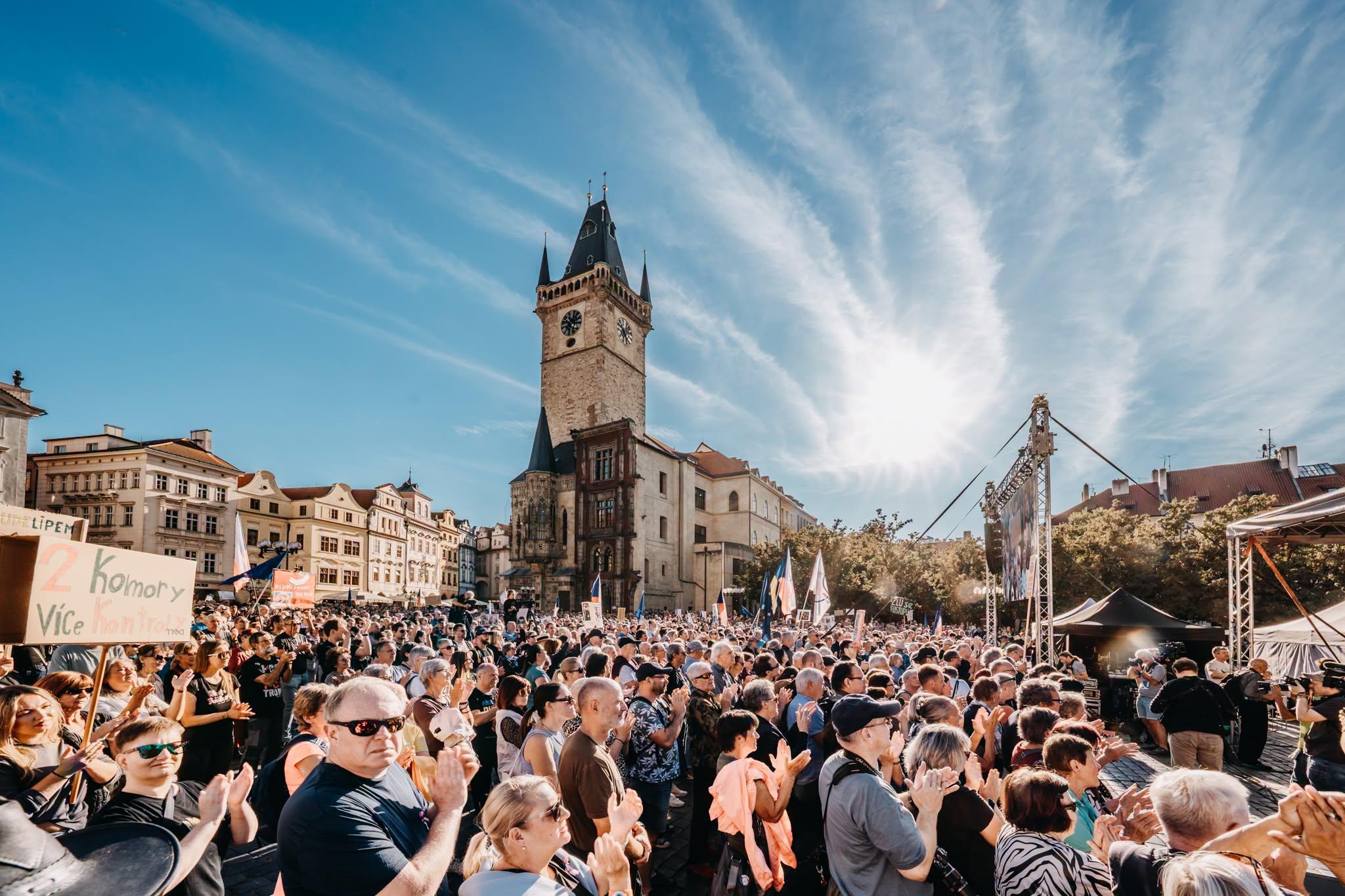 Staromestske_Namesti_Milion_Chvilek_28-09-2026.jpg