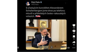 Fact Check: Czech Prime Minister Fiala Did NOT Fake Call With Schallenberg Despite Photo With Camera App Open On Phone